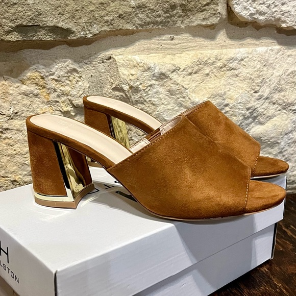 H by Halston Spain Chunky Block Heel open toe dress sandals - Picture 8 of 8